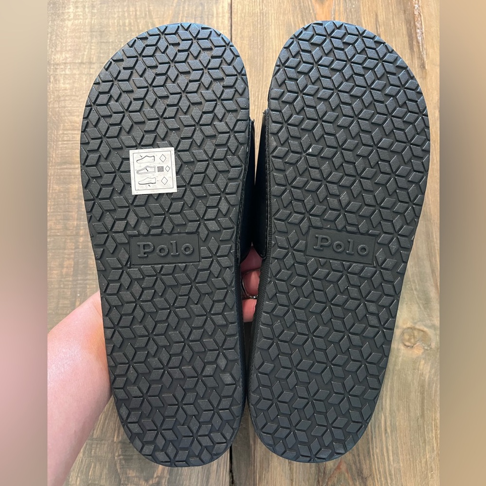 Polo Men’s Bear Black Slides Size 7 w/defect NEW - Picture 2 of 5